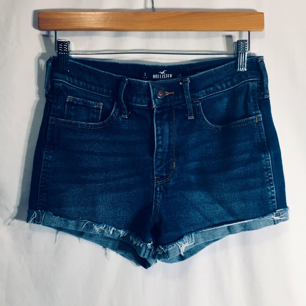 Hollister High-Rise-Short-Short Vintage Stretch Cuffed Shorts